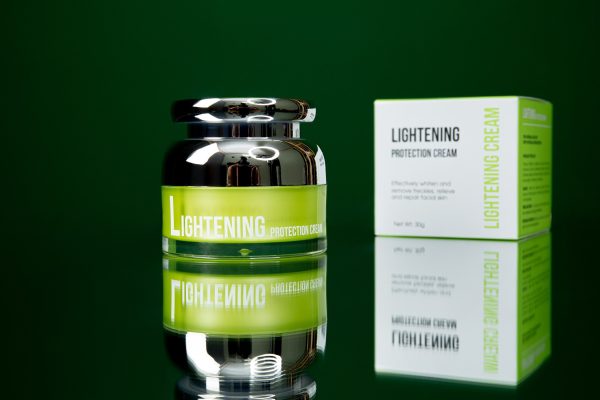  kem nám Lightening